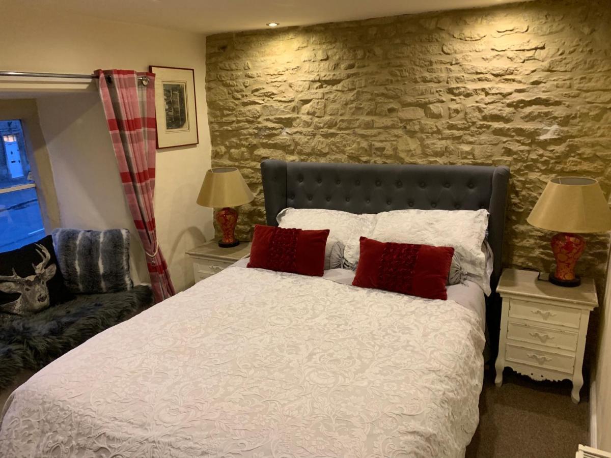 Cotswold Cottage Guesthouse Stow-on-the-Wold Екстериор снимка